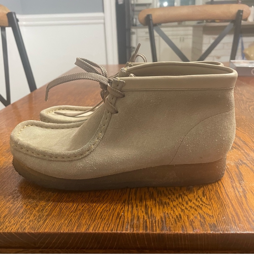 Clarks Wallabee - Picture 3 of 12